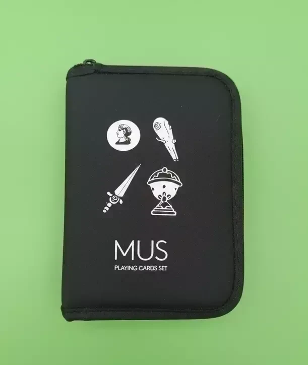Set complet de Mus - Étui avec 2 decks, carnet et stylo – photo 4